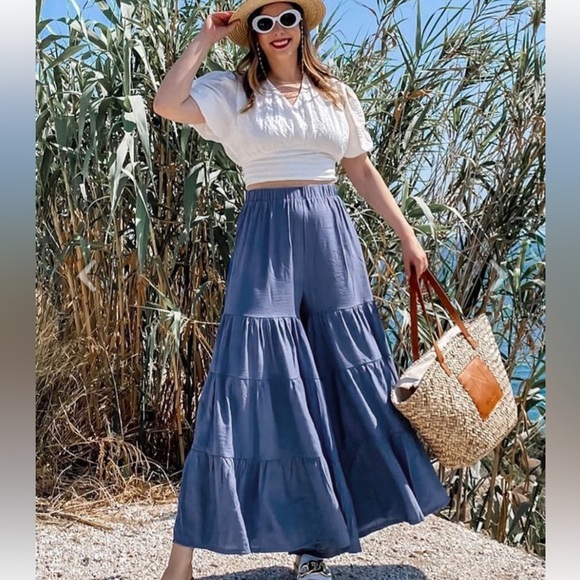 Chicwish Dresses & Skirts - CHICWISH SUNNY DAYS WIDE-LEG PANTS IN NAVY M/L